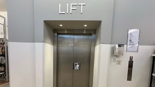 Oakland Lift  Next The Oldbury Green Shopping Park In Oldbury Sandwell [upl. by Okajima]