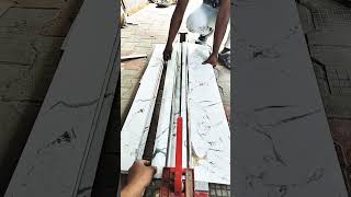 42 ka tile tiles cutter mein cutting kaise karte hain video 👌👌👈dekhenbathroomtilesdesign [upl. by Suisyola552]