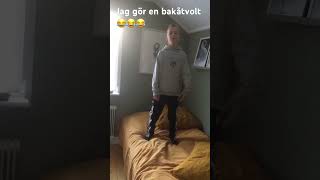 Jag gör en bakåt volt 😂😂😂 [upl. by Latona344]