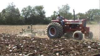 IH international tractors plowing [upl. by Klapp951]