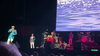 The Docksiders  Mohegan Sun Arena  Escape The Pina Colada Song [upl. by Olifoet]