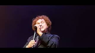 Leo Sayer  Long Tall Glasses  How Much Love  121024  Bham Town Hall [upl. by Enniotna244]