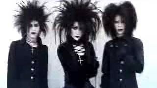 Mana Sama  Moi Dix Mois quotOfficial Videoquot [upl. by Zeculon]