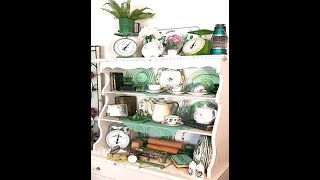 COLLECTING GREEN VINTAGE DECOR amp VINTAGE GREEN ENAMELWARE [upl. by Annoet]