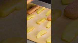 Dessert in 5 minutes Just puff pastry and 2 apples [upl. by Asilanom]