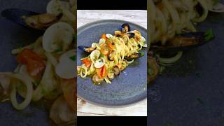 “Ricetta Irresistibile e Facile Spaghetti Cremosi con Cozze e Vongole” [upl. by Ahsets]