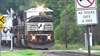 NS SD60M 6789 Blaring Its Leslie RS3L Horn for CSAO WPCA11 in Thorofare and Woodbury NJ [upl. by Eeryn]