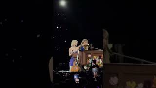 Castle crumbling Taylor swift amp Hayley Williams live from the eras tour taylorswift [upl. by Giacobo]