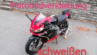 Aprilia RS4 125 Motorradverkleidung ReparierenSchweißenKlammernKleben [upl. by Eeliab773]