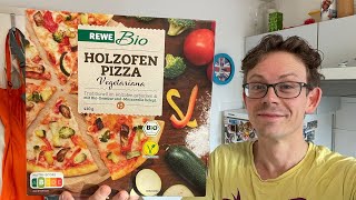 Rewe Bio Holzofen Pizza Vegetariana im Test [upl. by Lebiram334]