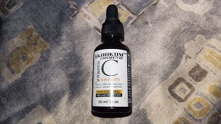 SKOOKUM COSMETIC Vitamin C Serum REVIEW  Anti Ageing Serum for WRINKLES amp Black Eyes [upl. by Katrinka]