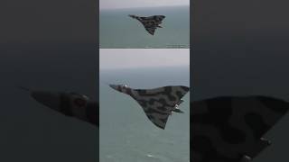 Low Vulcan Jet Cliff Edge Flyby shortvideo aviation airforce fyp [upl. by Akinert995]