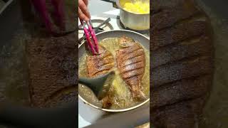 shorts PESCADO FRITO CON TOSTONES ASMR [upl. by Lounge]