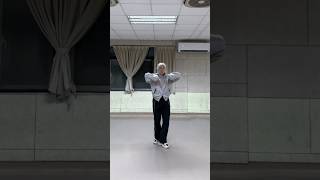 🦷🏴‍☠️ OMTIceOnMyTeethChallengeATEEZ에이티즈kpopcovershortsdanceIceOnMyTeeth ATEEZofficial [upl. by Ahsaetan]