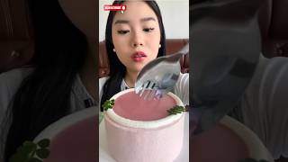 Full creamy cake eating🎂cakeeating asmr mukbang cake eatingshow dessertmukbang shorts [upl. by Natan]