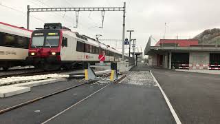 Ausfahrt eines SBB Domino nach Biel in Twann [upl. by Sonaj274]