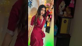 Bolo bolo ❤️🤩 tannuyadav hindisong dance bollywood music ytshort [upl. by Torhert619]