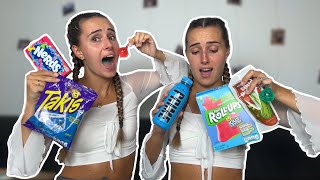 American Candy Challenge  Trend Süßigkeiten testen 😱  lesotwins 👯‍♀️ [upl. by Asus605]