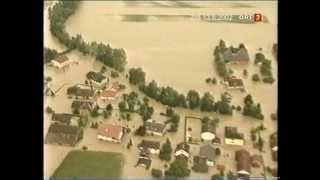 Hochwasser 2002  ORF ZIB 13082002 [upl. by Appilihp]