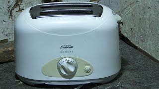 Smash Sunbeam Cool Touch 2 Toaster [upl. by Hsetih]