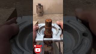 Bearing Removal Easy Trickstrendingshorts viralshort mechanism pulling maintenanceguide reels [upl. by Mukund]