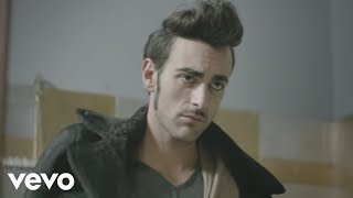 Marco Mengoni  Lessenziale Videoclip [upl. by Albarran399]