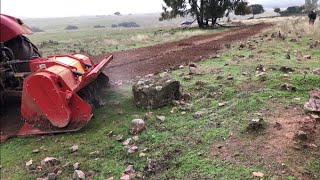 Trituradora de PIEDRAS SEPPI para tractores de 100 a 180 cv modelo Midipierre dt [upl. by Hamilah]