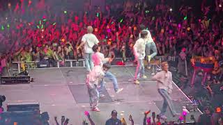 NCT Dream Impulsa la Energía con Dream Run en Vivo en Bogotá  Concierto 2024 [upl. by Crandale889]