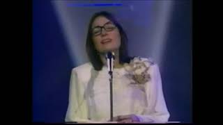 Nana MouskouriAve María de Schubert [upl. by Ennahs]