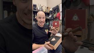 A wow cigar from unlikely source cigarsdaily michaelknowles [upl. by Palila]