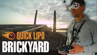 Volando Drone FPV en una FÁBRICA de ladrillos 🧱 [upl. by Lydnek]