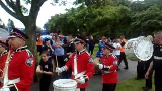 carluke FLUTE BAND KIRCALDY ORANGE WALK 2009 [upl. by Anitrebla]