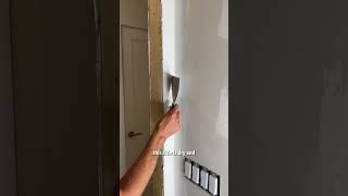 Beginner Drywall Tip This might be why you suck at corners [upl. by Shaylynn321]