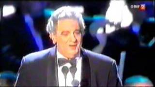 Placido Domingo amp Vanessa Williams sing Christmas songs [upl. by Ennyroc]