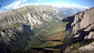 De Laragne à Mont Dauphin par les Ecrins en deltaplane [upl. by Hertz]