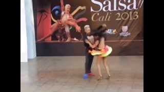 Eliminatorias Parejas Cabaret Mundial de Salsa Cali 2013 [upl. by Aehtna]