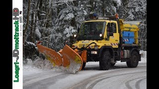 Mercedes Unimog U400  Snowplowing 2017 [upl. by Craig]