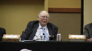 Charlie Munger Hydrogen Cars vs Electric Cars [upl. by Curt]