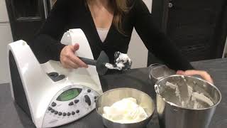 Réalisation dune mousse au chocolat avec le Thermomix TM31 [upl. by Izogn]