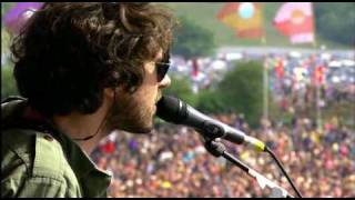 Super Furry Animals  The Gateway Song amp Runaway Glastonbury 2007 [upl. by Lokin]