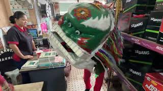 Lion dance狮王Tarian singaCNY [upl. by Craw323]