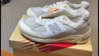 New Balance 990v2 Made in USA Sea Salt Review amp On Foot Look [upl. by Bettencourt]