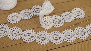 Красивое ЛЕНТОЧНОЕ КРУЖЕВО вязание крючком мастеркласс Crochet Tape Lace Tutorial [upl. by Yreffej]