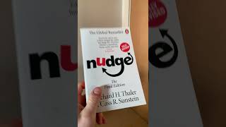 Nudge by Richard H Thaler behaviouraleconomics economics nobelprize books humanpsychology [upl. by Ludvig101]