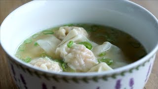 Receta fácil de Sopa Wonton o Wantán  Easy Wonton Soup Recipe l Kwan Homsai [upl. by Jacenta]