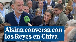 Carlos Alsina conversa en exclusiva con S M los Reyes en Chiva zona cero de la DANA [upl. by Adoree]