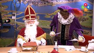 Burgemeester en Sinterklaas stellen kinderen in Heerhugowaard gerust [upl. by Nalla]