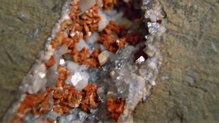 Jolie géode de SeptariaAnkérite Calcite et Quartz diamant Minéraux des Alpes [upl. by Teeniv267]