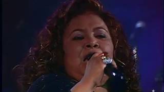 Retalhos de cetim  Alcione  Ao vivo 2 [upl. by Romney883]