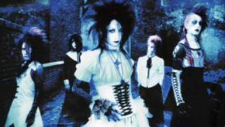 Moi Dix Mois  Pageant [upl. by Galligan578]